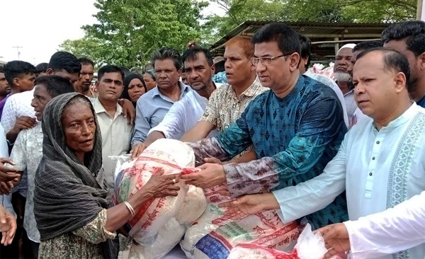 সম্মিলিত প্রচেষ্টায় বন্যা দুর্যোগ কাটিয়ে উঠা সম্ভব: নাসির উদ্দিন খান