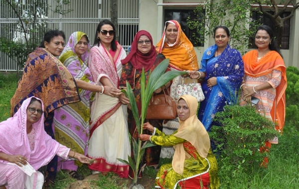 আওয়ামী লীগের ৭৫ তম প্রতিষ্ঠাবার্ষিকী উপলক্ষে সিলেট জেলা মহিলা আওয়ামী লীগের বৃক্ষরোপন কর্মসূচী পালন